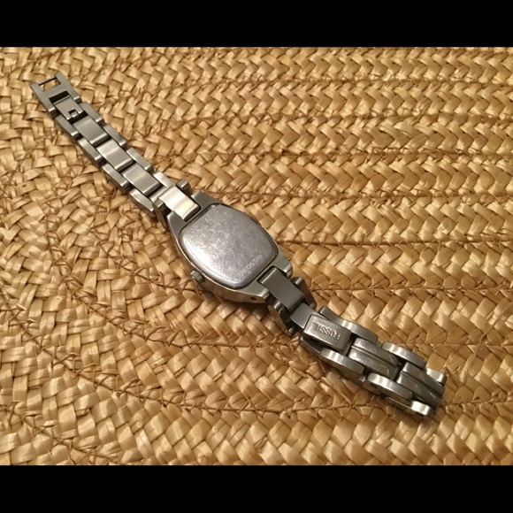Fossil Women's Steel Black Dial Diamond Watch - Picture 3 of 3
